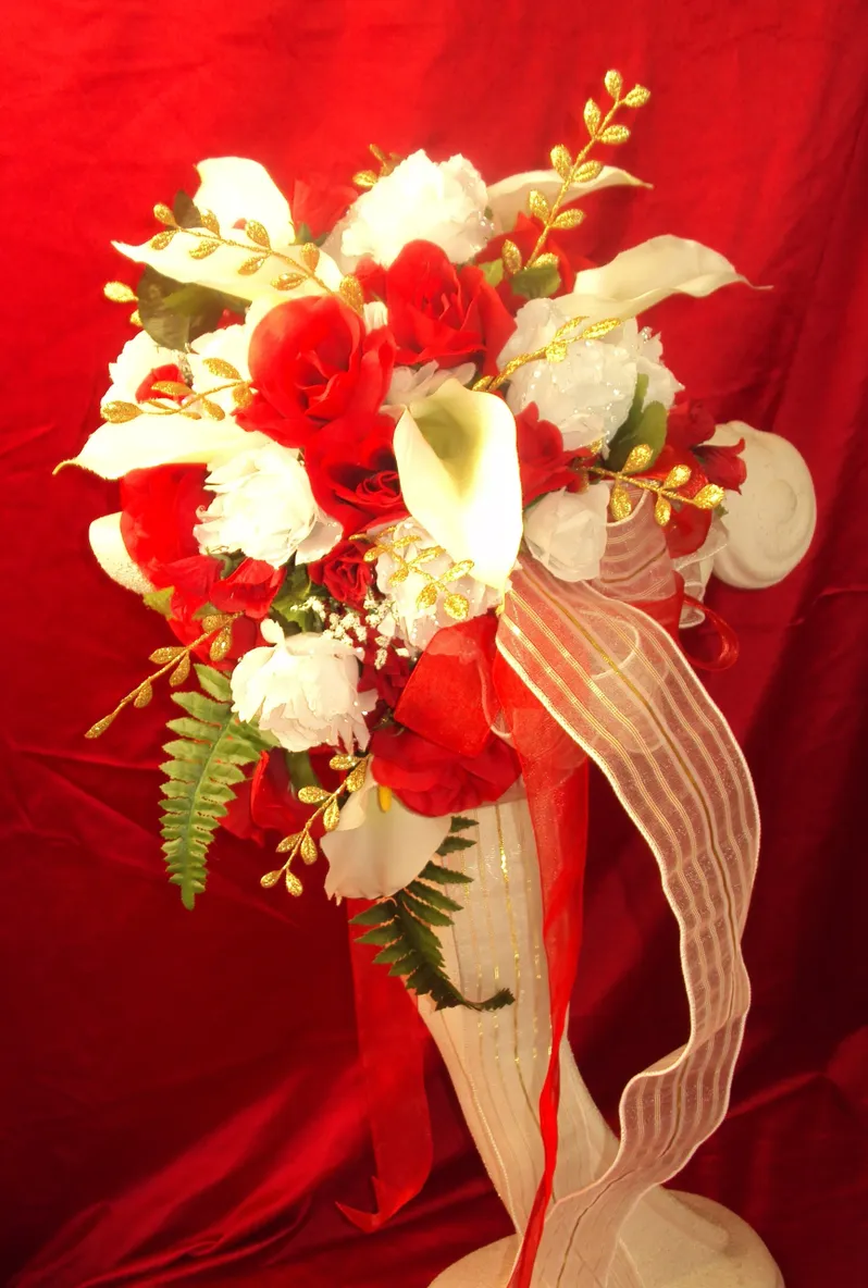Lady in Red 8 Piece Wedding Flowers Package - Image 2