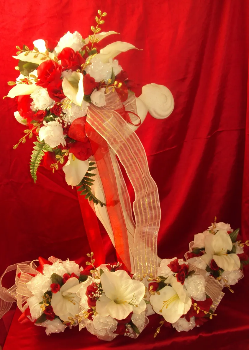 Lady in Red 8 Piece Wedding Flowers Package