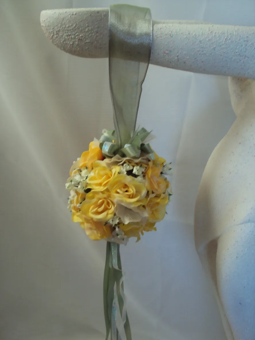 Yellow Roses 14 Piece Wedding Flowers Ensemble - Image 3