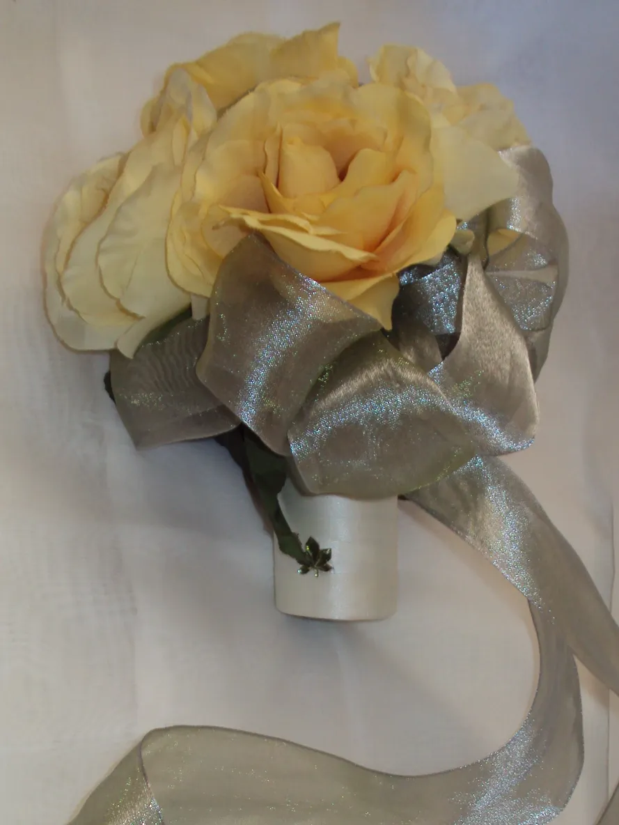 Yellow Roses 14 Piece Wedding Flowers Ensemble - Image 4