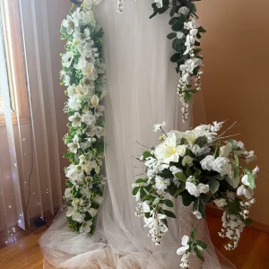 White & Greens Wedding Display