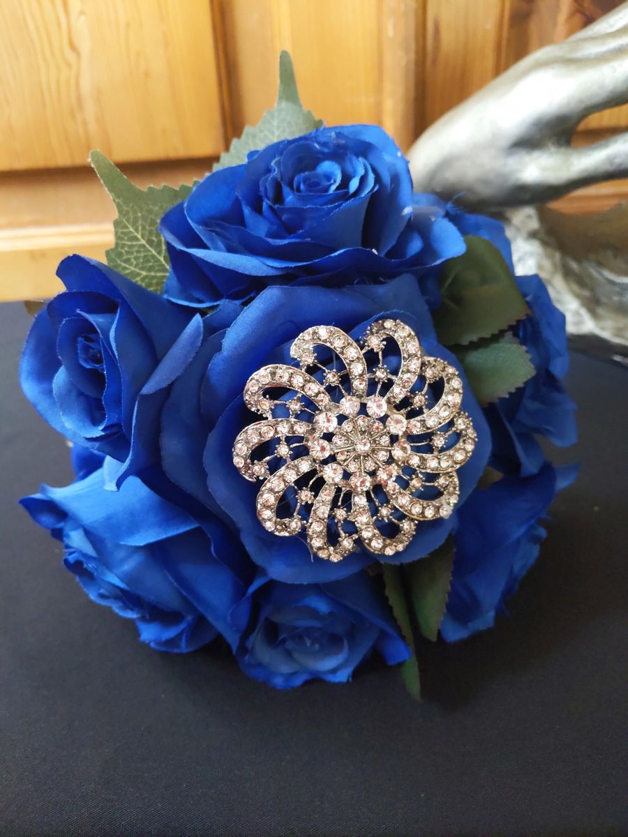 Blue Diamond 16" Bridal Bouquet & Matching Bout - Image 13
