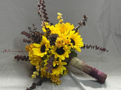 Sunflowers and Pine Cones Bridal Bouquet and Boutonnière - Image 3
