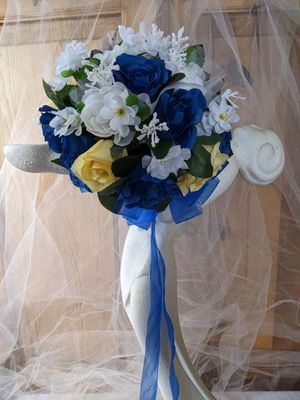 Royal Blue Bridal Bouquet & Matching Bout - Image 6