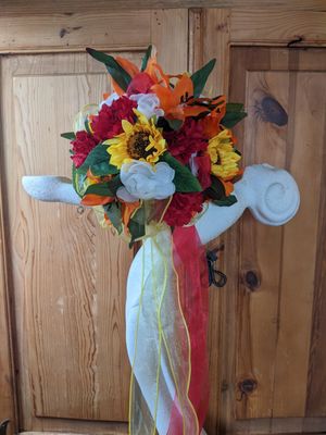 Sunflowers, Lillies & Carnations Bridal Bouquet & Bout - Image 10