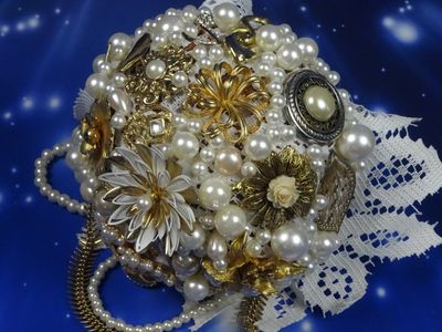 Vintage Gold and Pearls Brooch Bouquet 3 Piece Package - Image 7