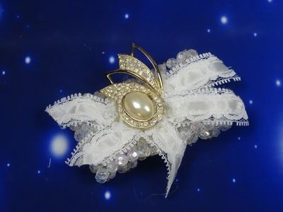 Vintage Gold and Pearls Brooch Bouquet 3 Piece Package - Image 9